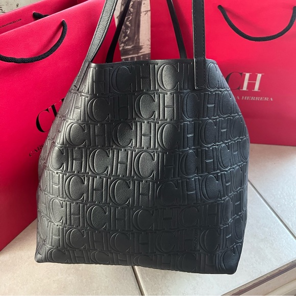 Authentic Carolina Herrera medium Handbad - Picture 5 of 14